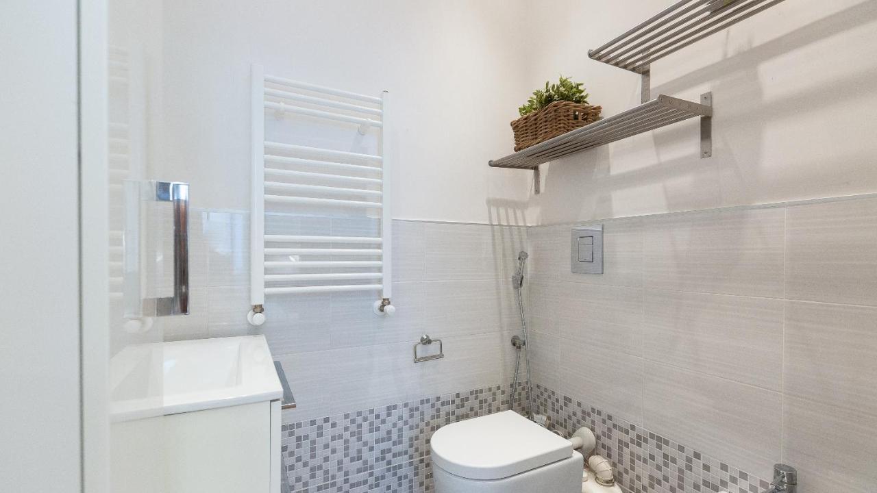 Vittoria Rental In Rome Extérieur photo